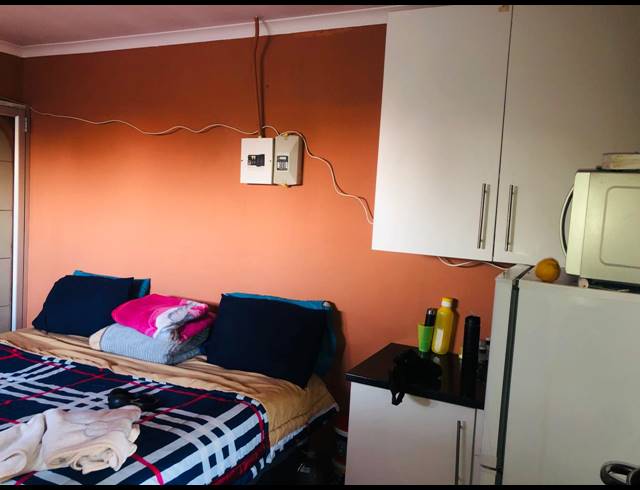 10 BEDROOM HOUSE FOR SALE IN RUSTENBURG CENTRAL
